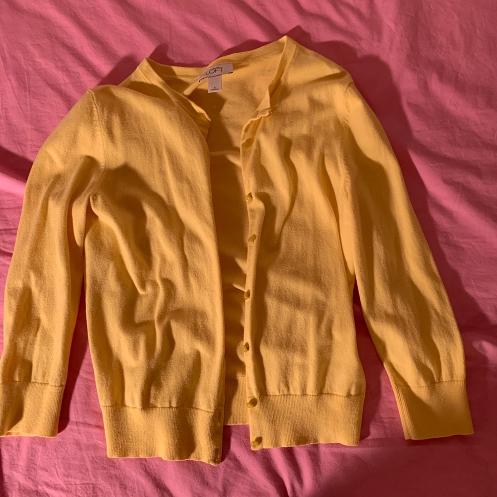 loft yellow cardigan barely worn